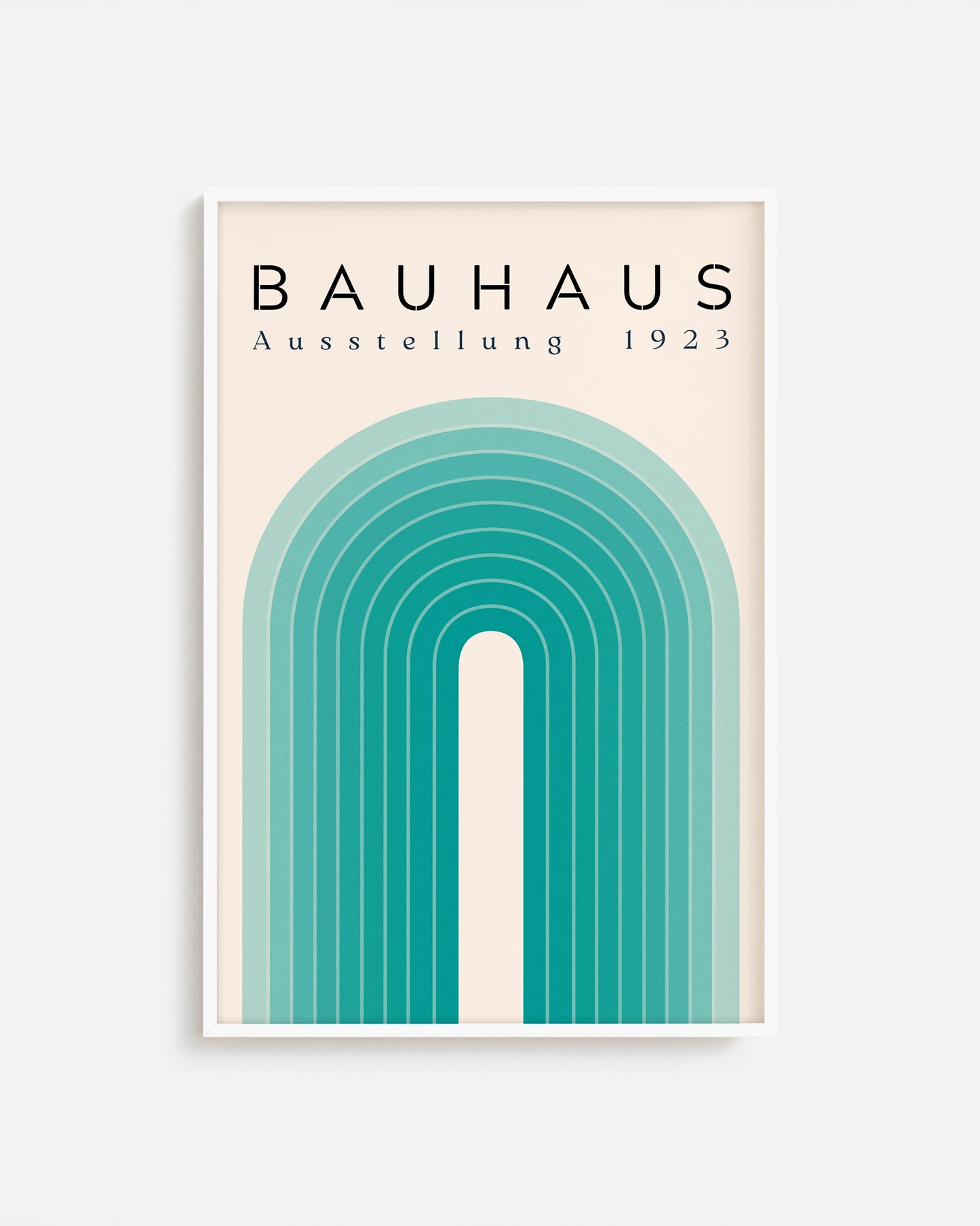 Cuadro Bauhaus con arco en tonos verde agua sobre fondo beige
