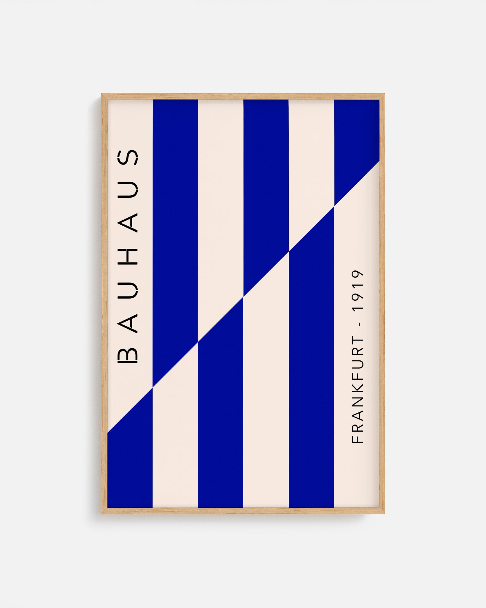 Cuadro Bauhaus con rayas azul cobalto y corte diagonal