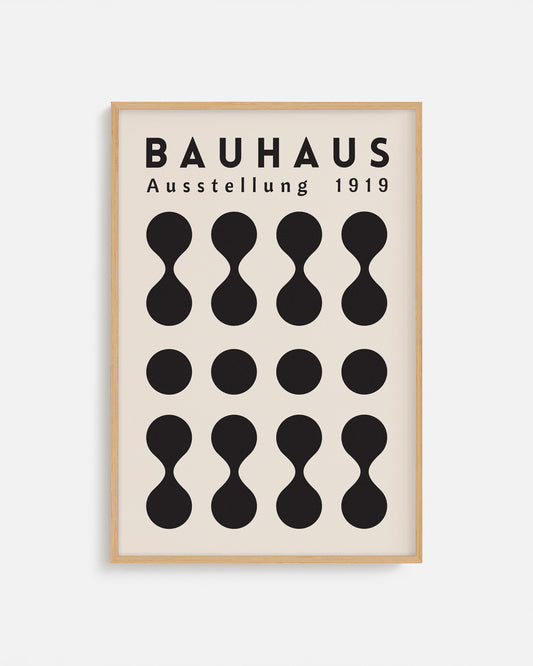 Cuadro Bauhaus con diseño óptico de líneas curvas en blanco y negro
