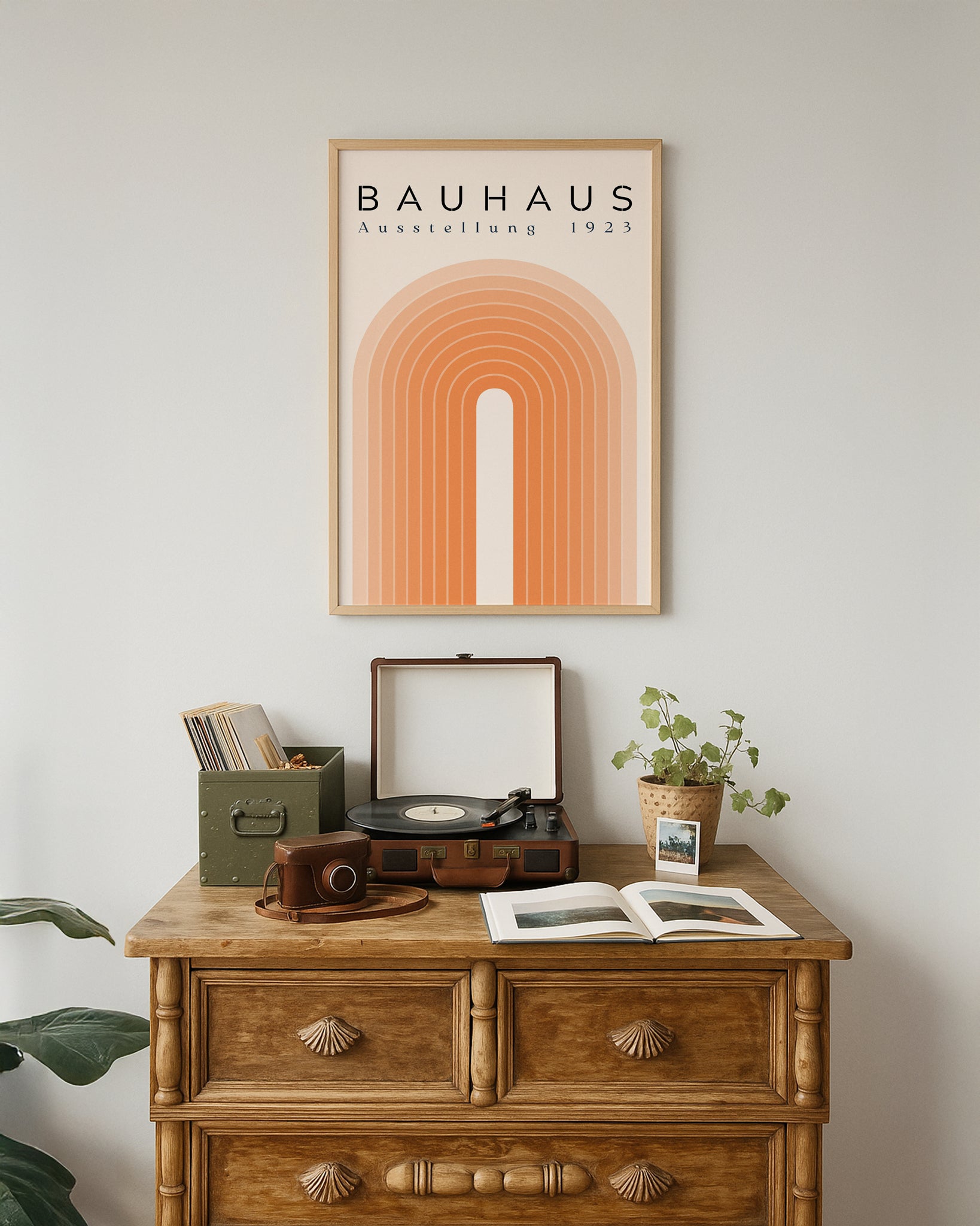 Cuadro Bauhaus con arco en degradé terracota